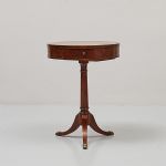 1061 6444 LAMP TABLE